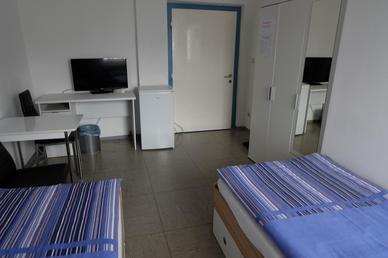 Montagehotel Bed&Steel Linz Eksteriør billede