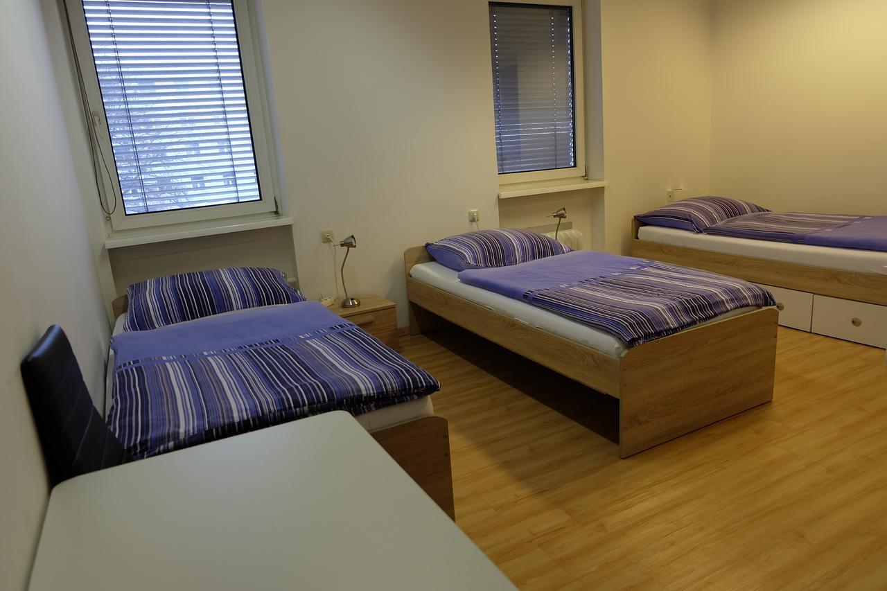 Montagehotel Bed&Steel Linz Eksteriør billede