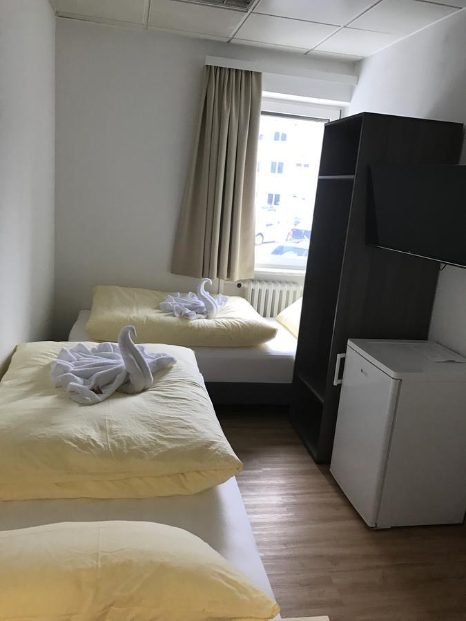 Montagehotel Bed&Steel Linz Eksteriør billede